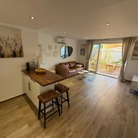 Apartment Rez De Jardin Cosy & Jacuzzi *